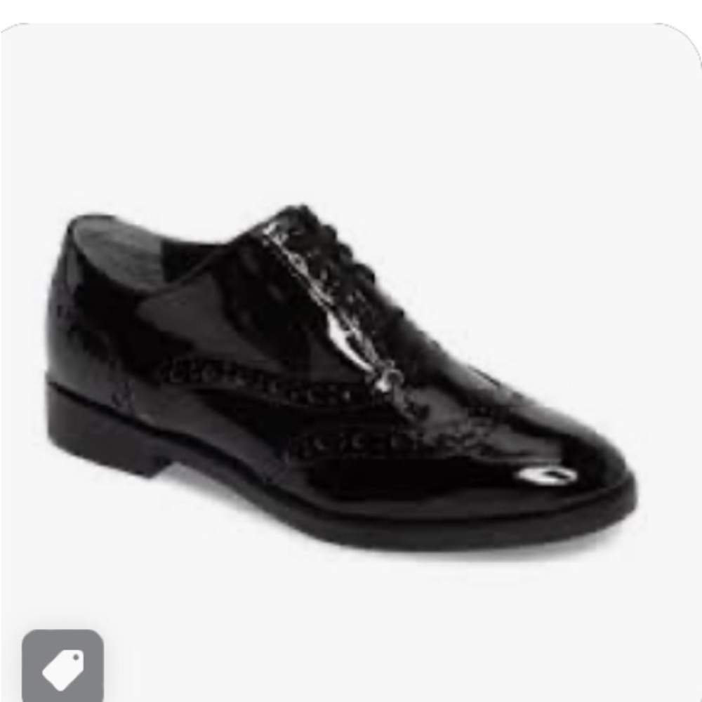 Vionic Hadley Wingtip Patent Leather Oxford shoes size 6